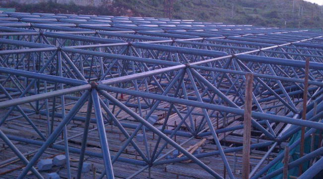 平凉概述网架加工中对钢材的质量的过细恳求